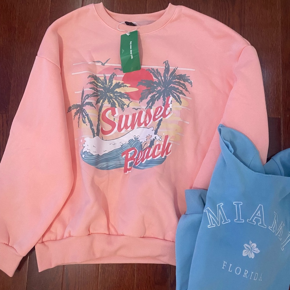 2 sweatshirt for $7💗 shein!